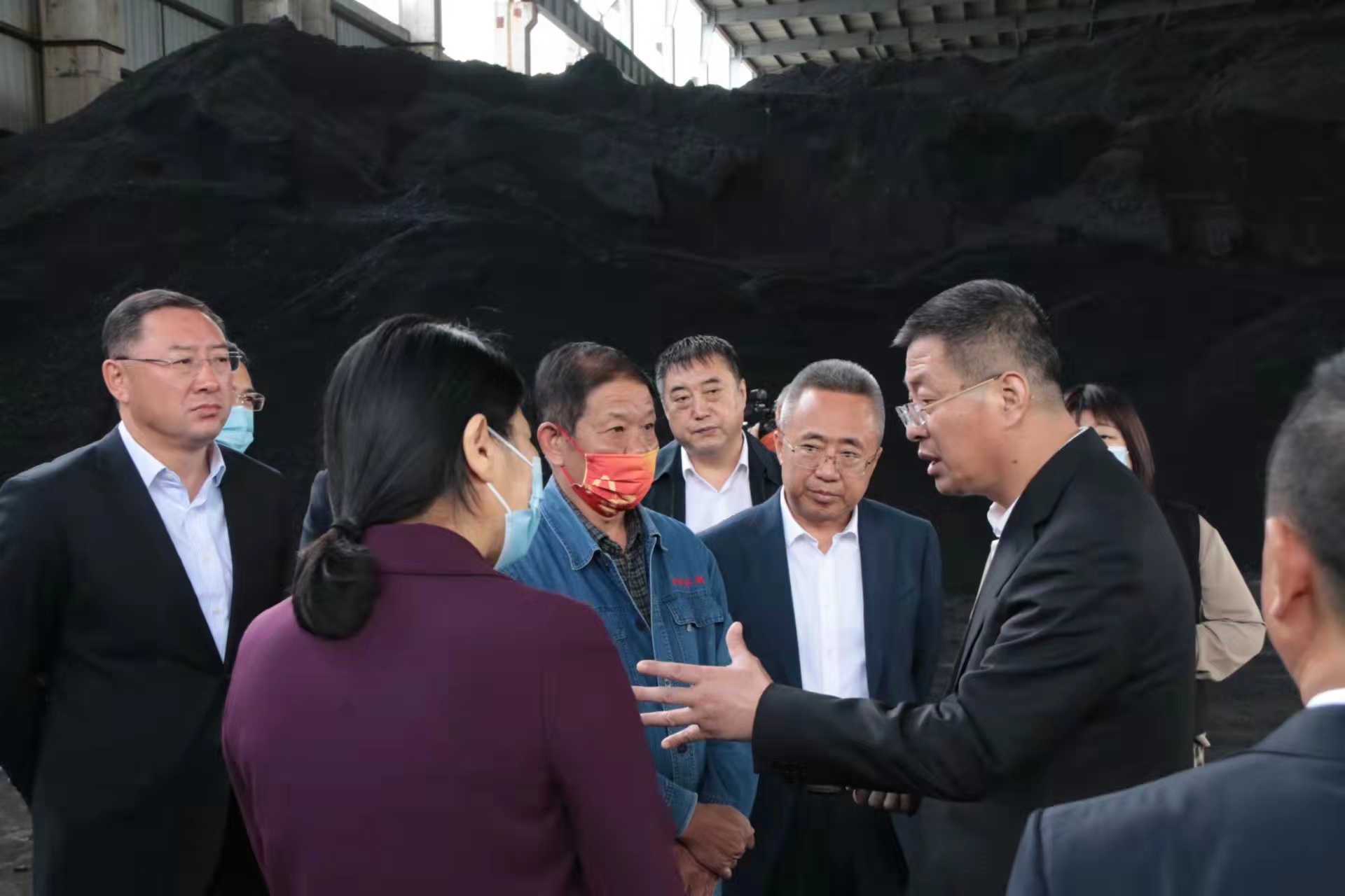 17 王子联市长领导瓦力游戏供热集团供暖工作 2021.9.30.jpg