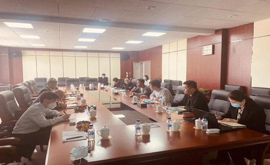 15 游览集团总经理对奢岭村落都市发展暨全域游览规划做汇报_副本.png