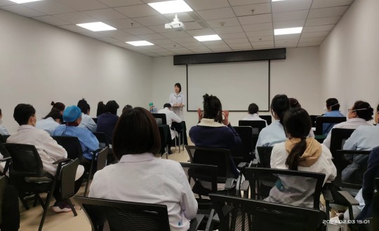 24. 医疗公司进行开年工作会议_副本.jpg